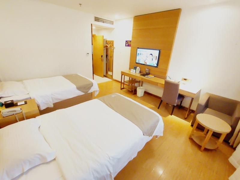 Greentree Inn Jiangxi Fuzhou Gandong Bridge Express Hotel Экстерьер фото