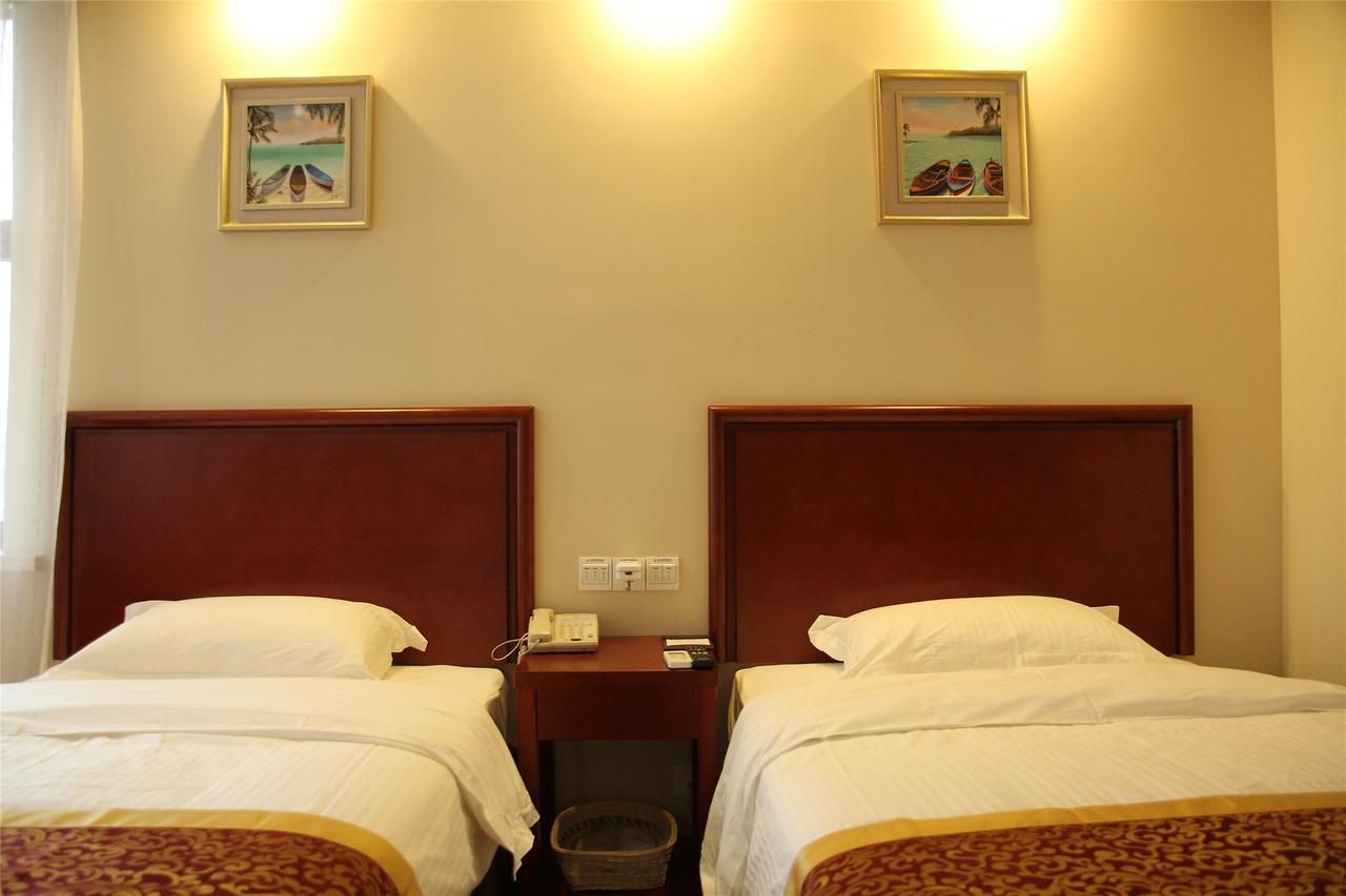 Greentree Inn Jiangxi Fuzhou Gandong Bridge Express Hotel Экстерьер фото